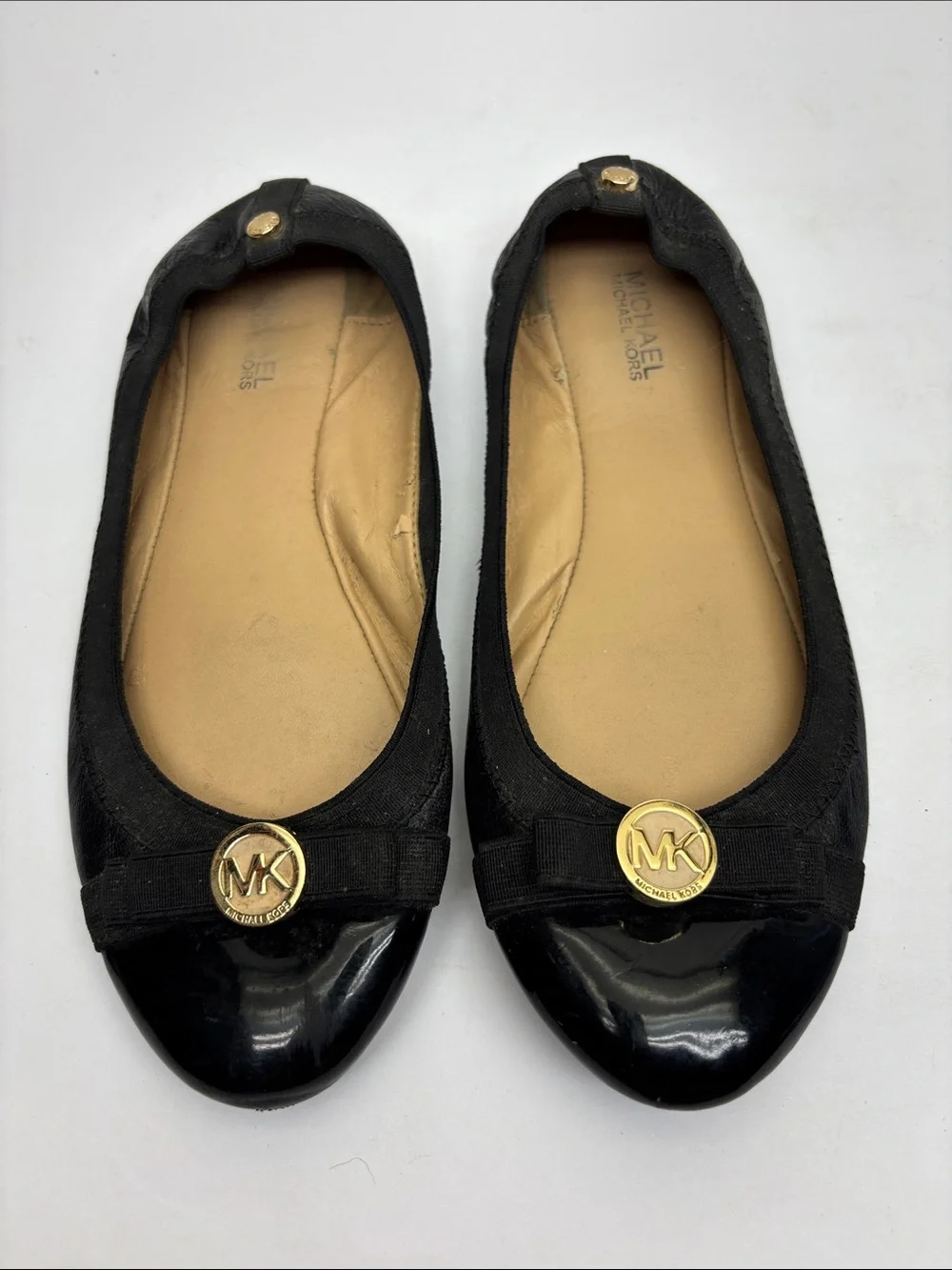 Michael Kors Black Ballet Flats with Gold MK Logo, SZ 6 M, box 26